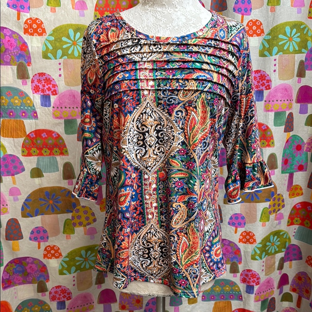 Blingfit Multicolor Paisley Women's Top. Medium?